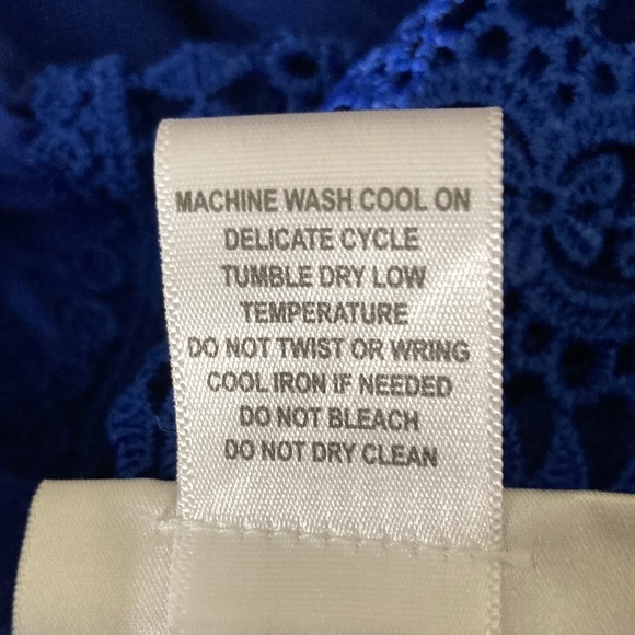 Rebecca Malone Top Women Size Large Blue 100% Cotton Soft Crocheted Sleeves - Picture 8 of 8